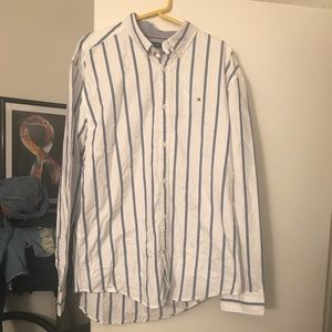 Men’s Tommy Hilfiger long sleeve shirt